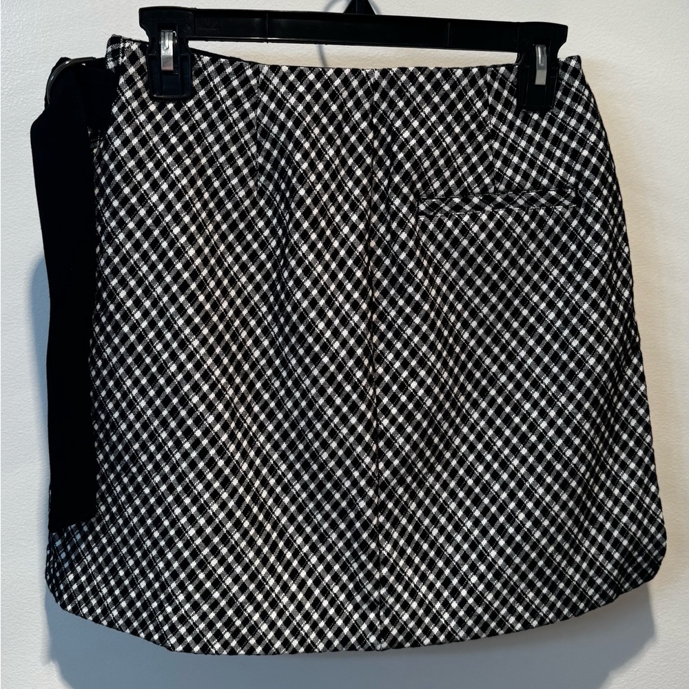 SPANX Ponte Wrap Mini Skort in Classic Black Plaid - Picture 5 of 15